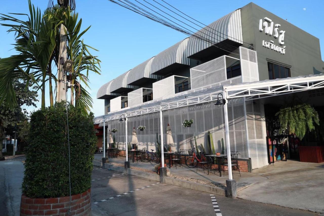 First Residence Mae Rim Bagian luar foto